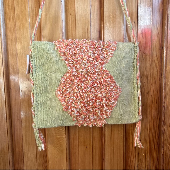 Vintage Woven Wool Carpet Bag - Picture 8 of 10